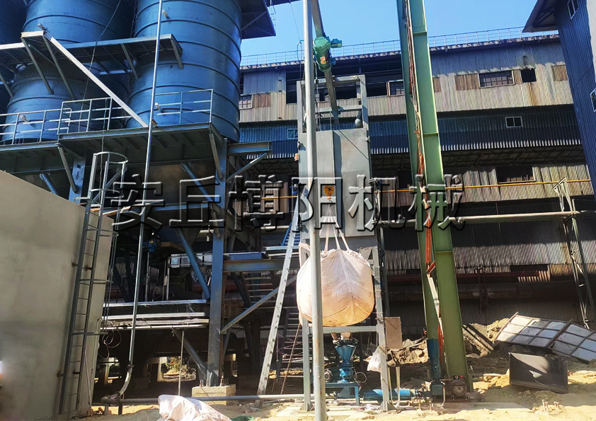 安丘博陽機械生產(chǎn)的礦渣粉噸包拆包機具體優(yōu)勢有哪些？